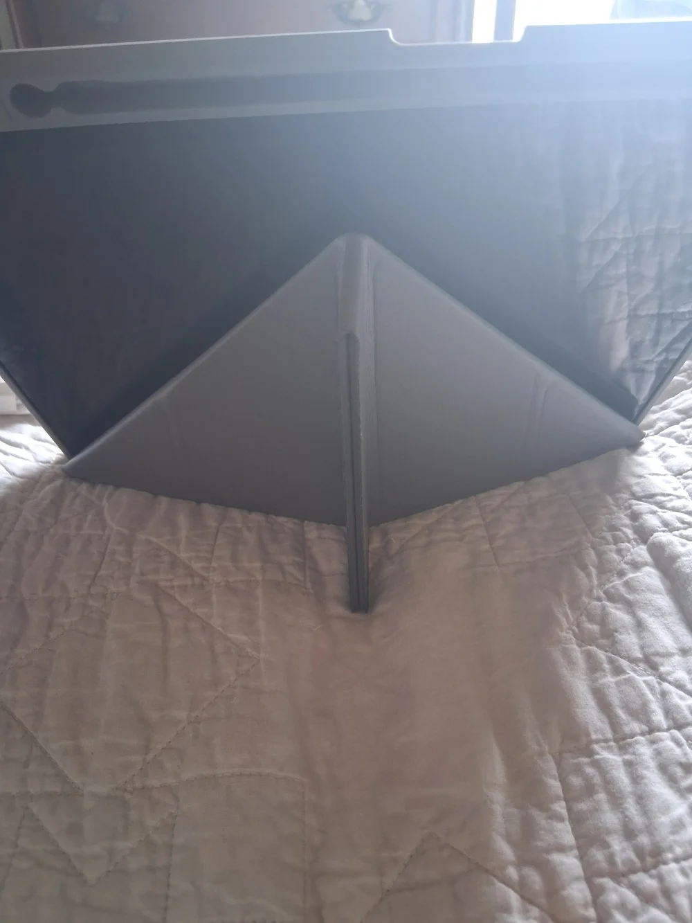 Apple iPad with Silver/Gray Folding Cover